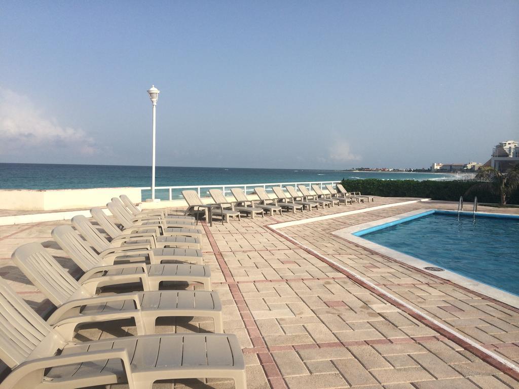 Cancun Beach Aparthotel Brisas الغرفة الصورة