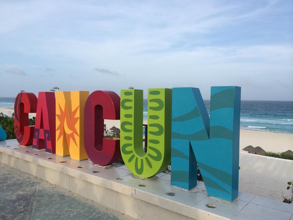 Cancun Beach Aparthotel Brisas المظهر الخارجي الصورة